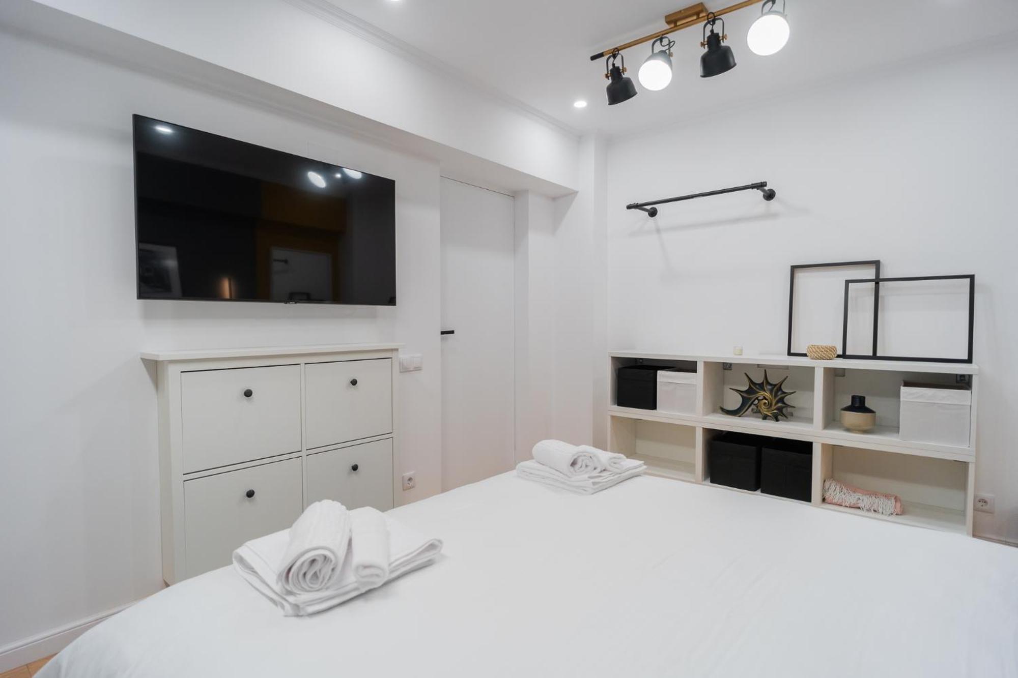 Urban Pearl - Old Town - Unique 4Br/3Ba Apartment 부쿠레슈티 외부 사진