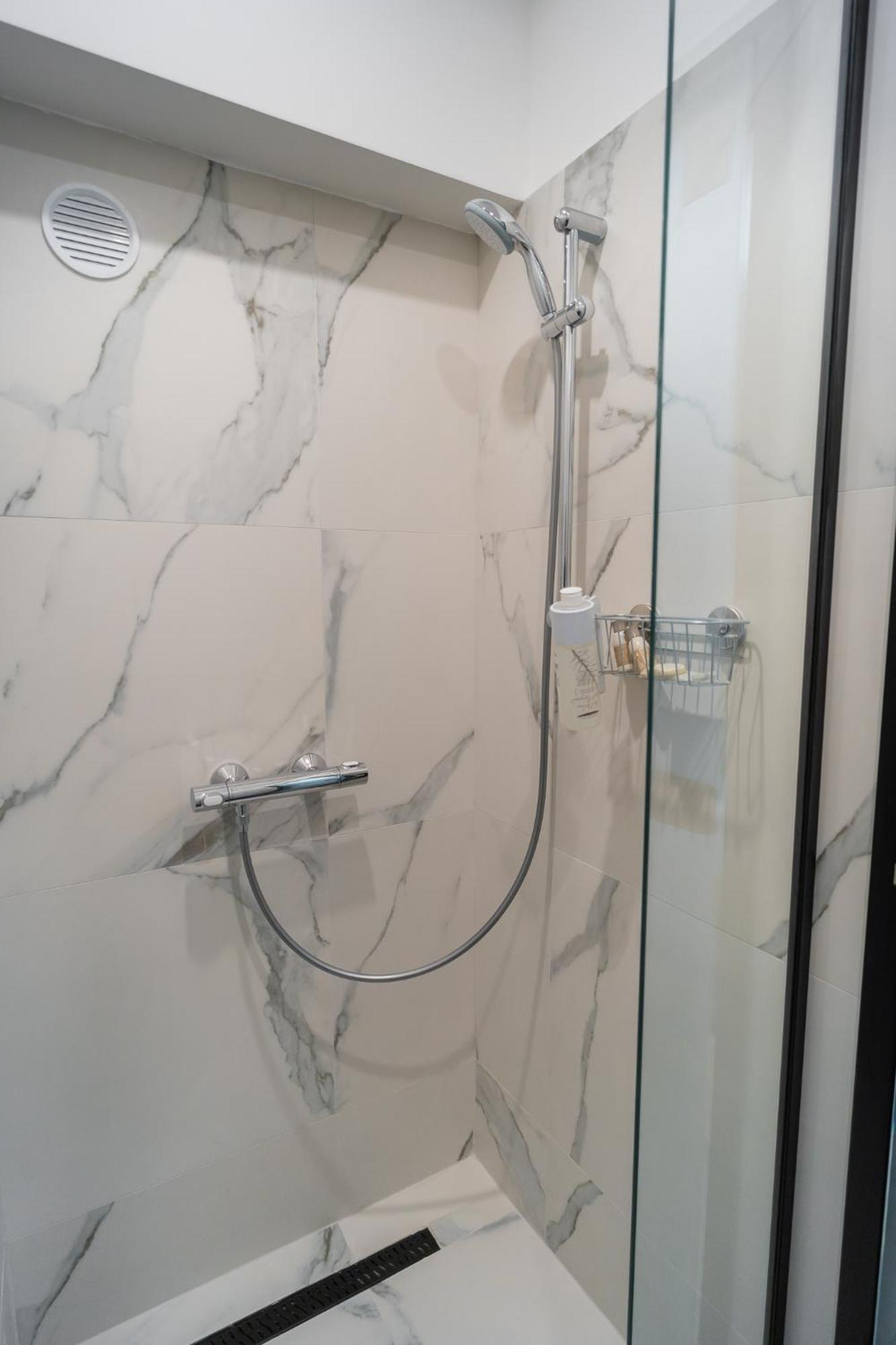 Urban Pearl - Old Town - Unique 4Br/3Ba Apartment 부쿠레슈티 외부 사진