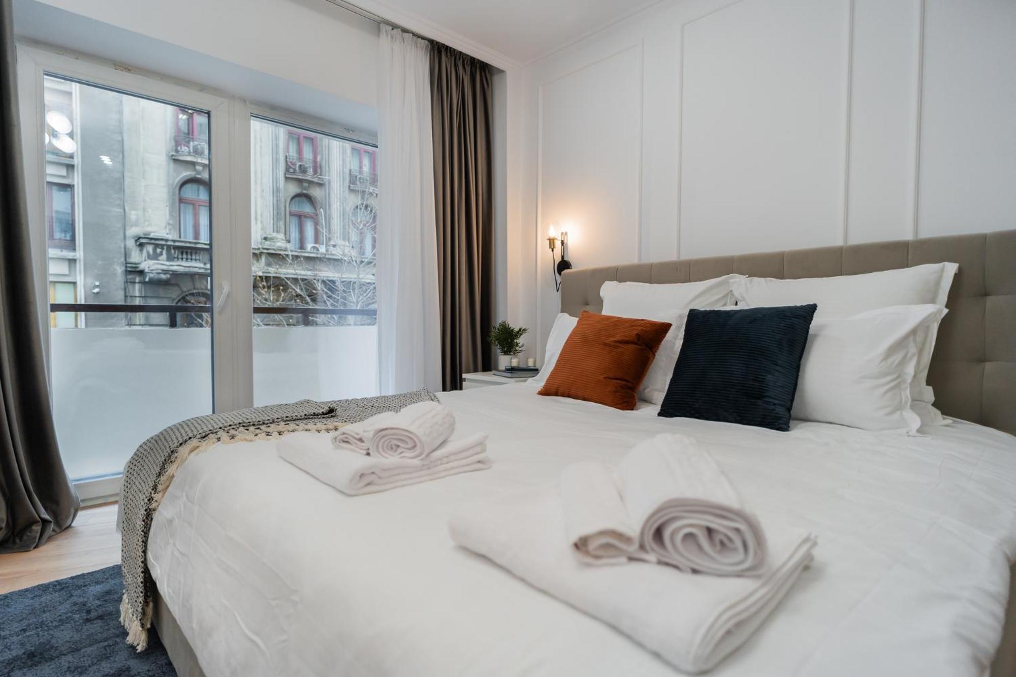 Urban Pearl - Old Town - Unique 4Br/3Ba Apartment 부쿠레슈티 외부 사진