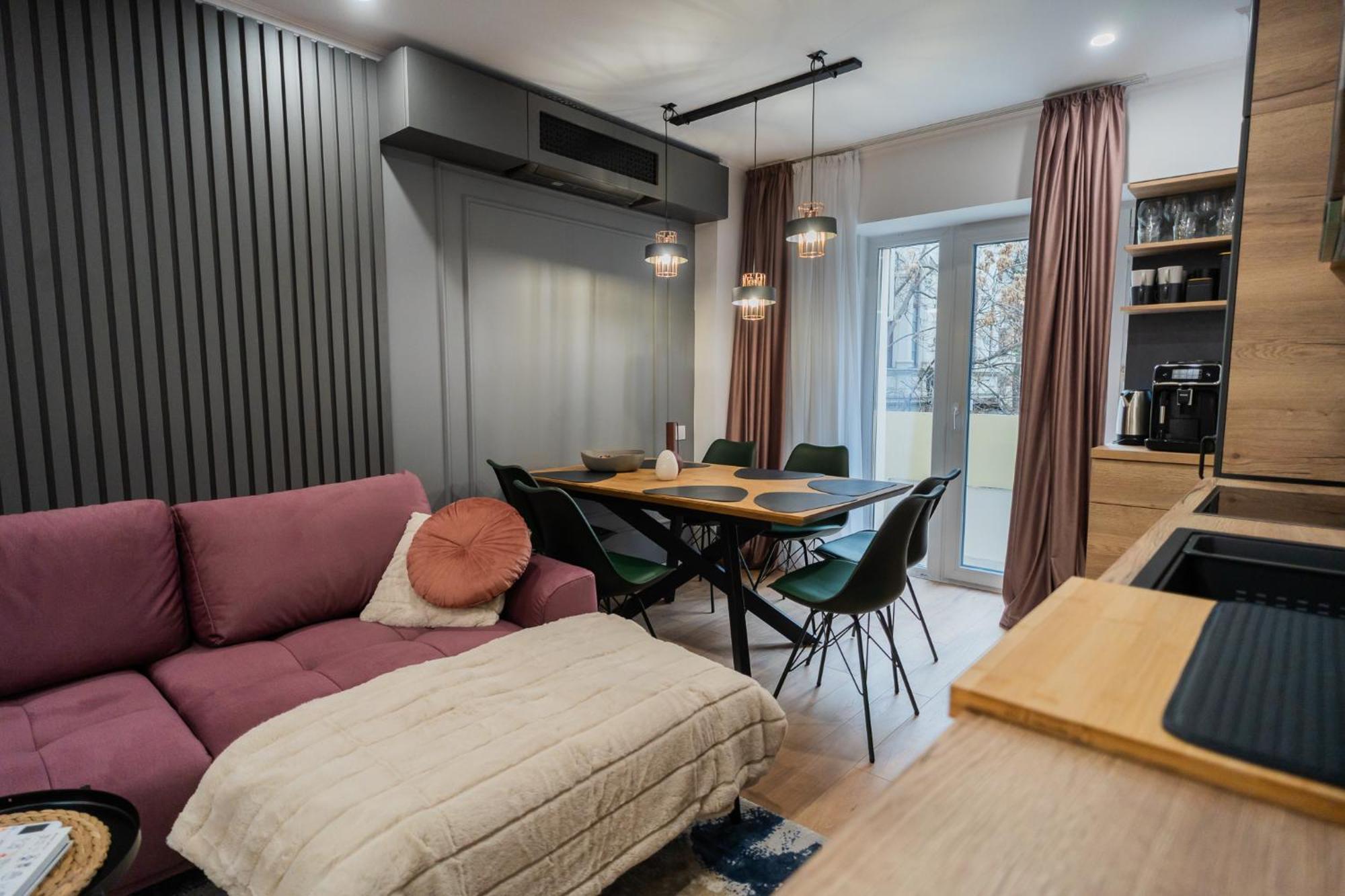 Urban Pearl - Old Town - Unique 4Br/3Ba Apartment 부쿠레슈티 외부 사진